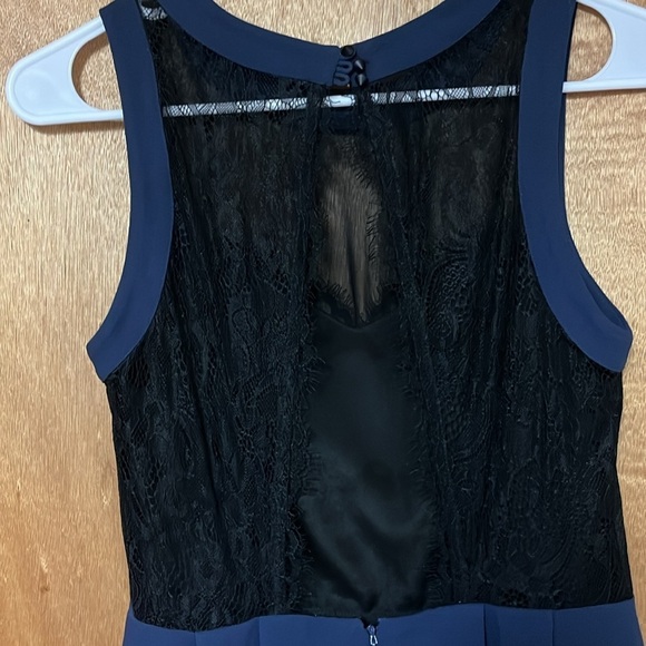 BCBGeneration Lace Dress - Picture 4 of 11